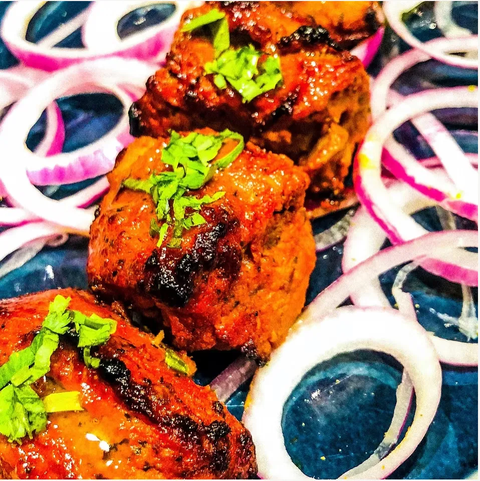 Tandoori chicken from Spicy Desi halal food truck Chicago